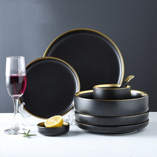 Black Tableware Set